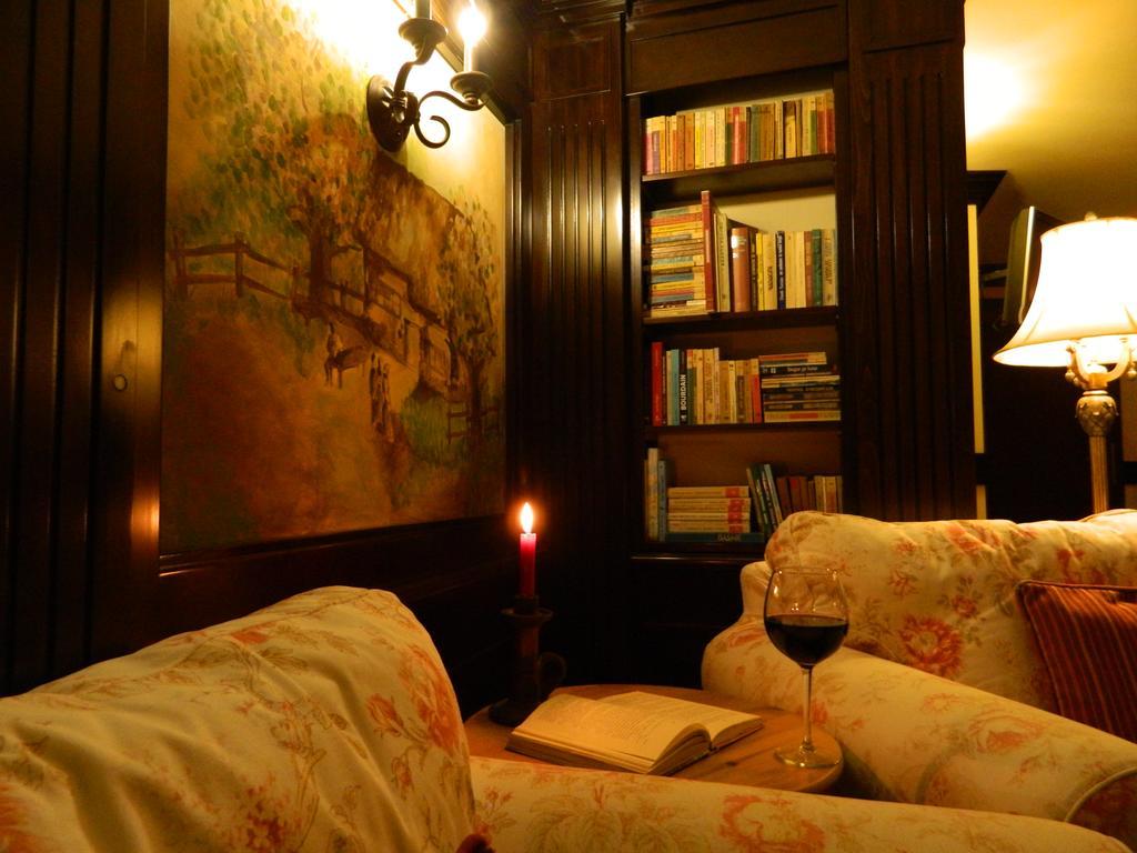 Nobillis - Carpathian Residence Pestera  Luaran gambar